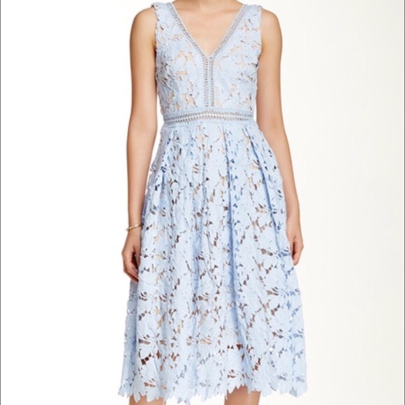 Romeo & Juliet Couture Dresses & Skirts - Romeo and Juliet Couture Lace Dress Size S